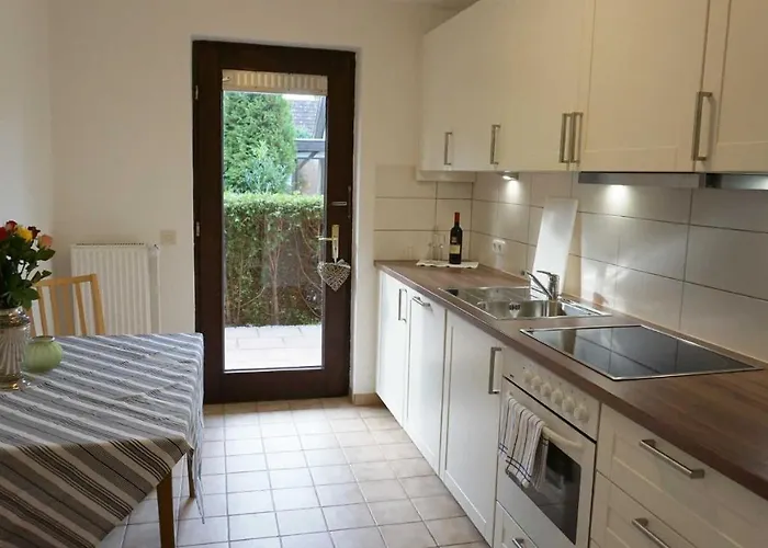 Matthias Schroeder 公寓 *